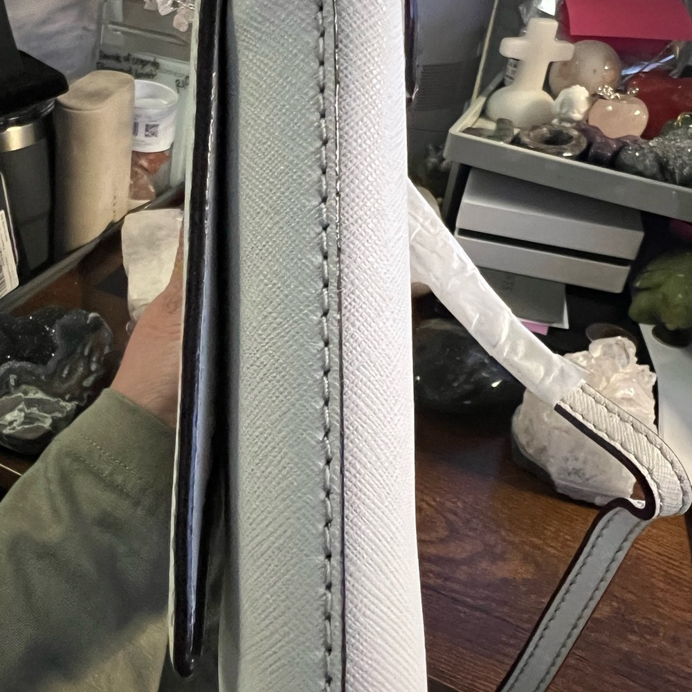 Kate Spade Ivory Newbury Lane Sally Crossbody with Gold Accent - NWOT - Picture 11 of 15